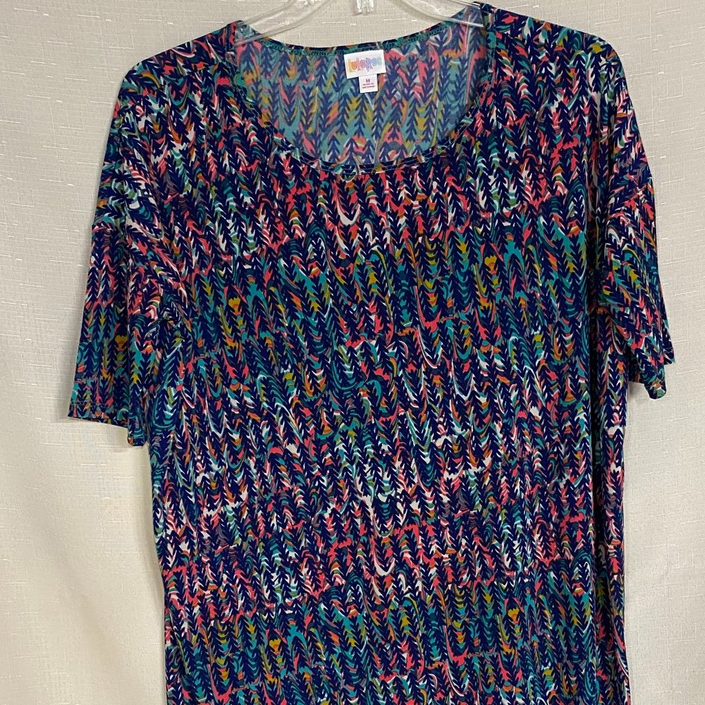 LuLaRoe "Irma" top